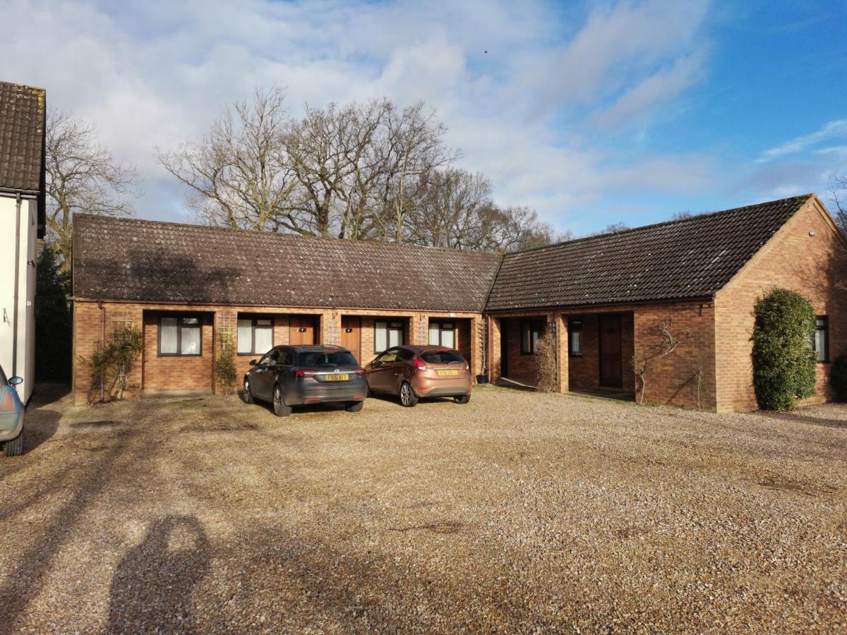 Village Limits Bed And Breakfast Rooms Woodhall Spa Buitenkant foto